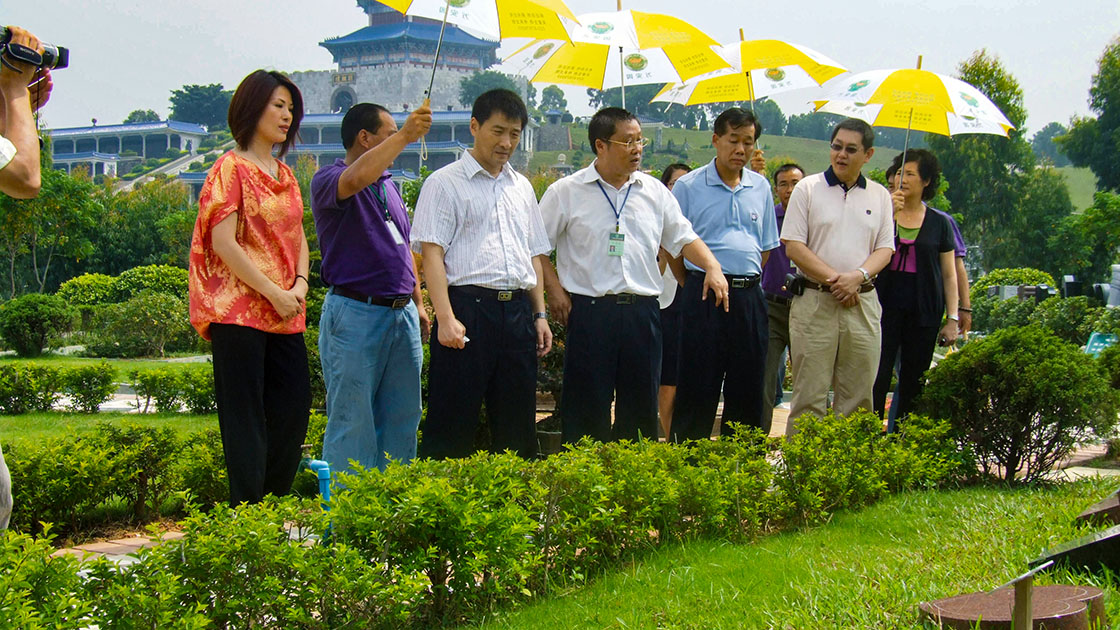 1李波副司长参观艺术卧碑1120.jpg 1李波副司长参观艺术卧碑1120.jpg