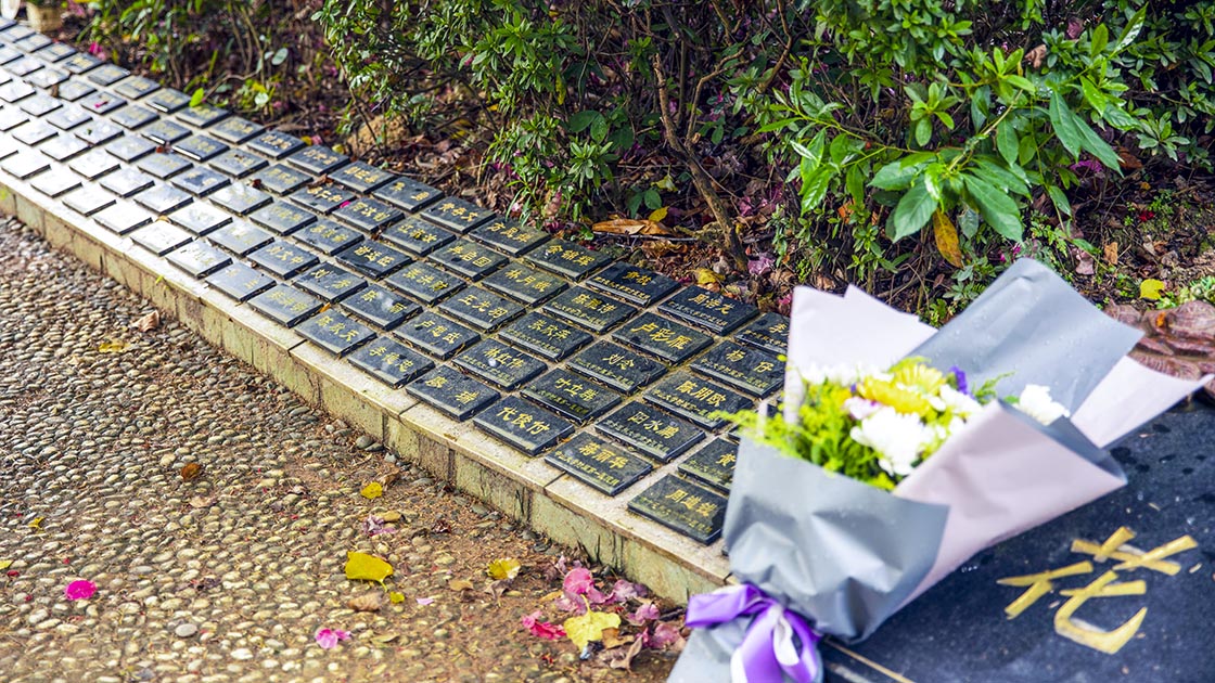 4公益花坛葬区1120.jpg