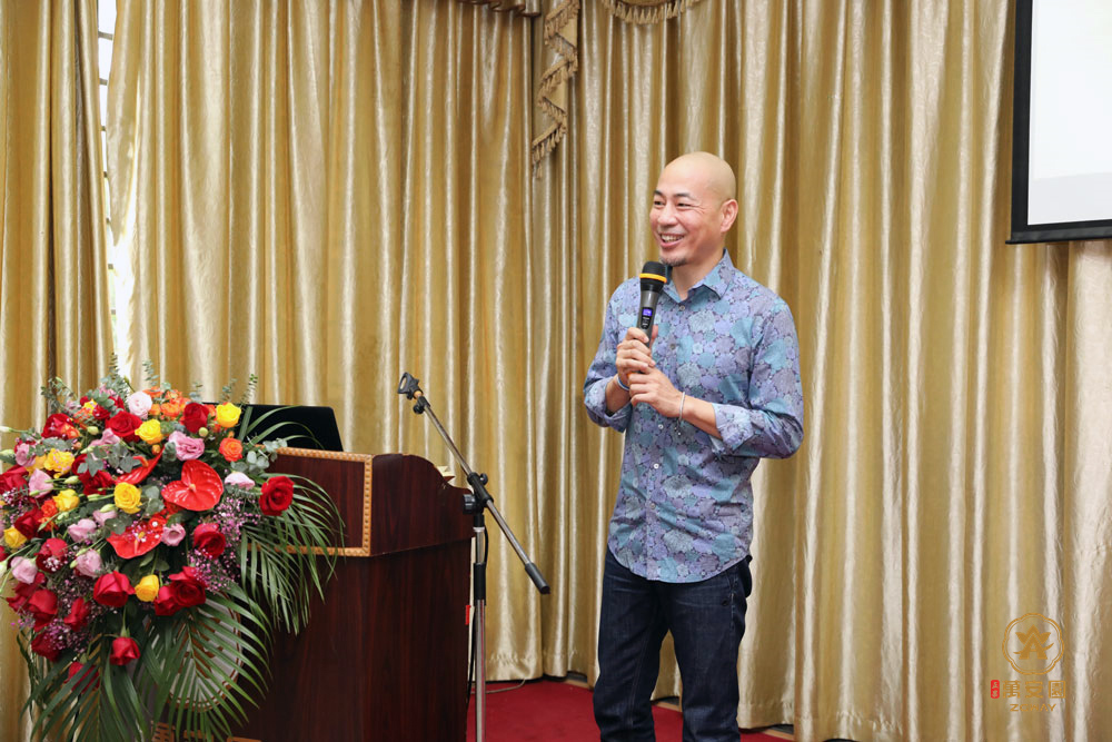 宋神欢先生进行主题演讲.jpg